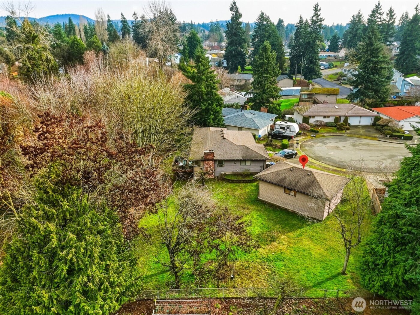 17 xx Kennewick Avenue NE, Renton, WA 98056-2602