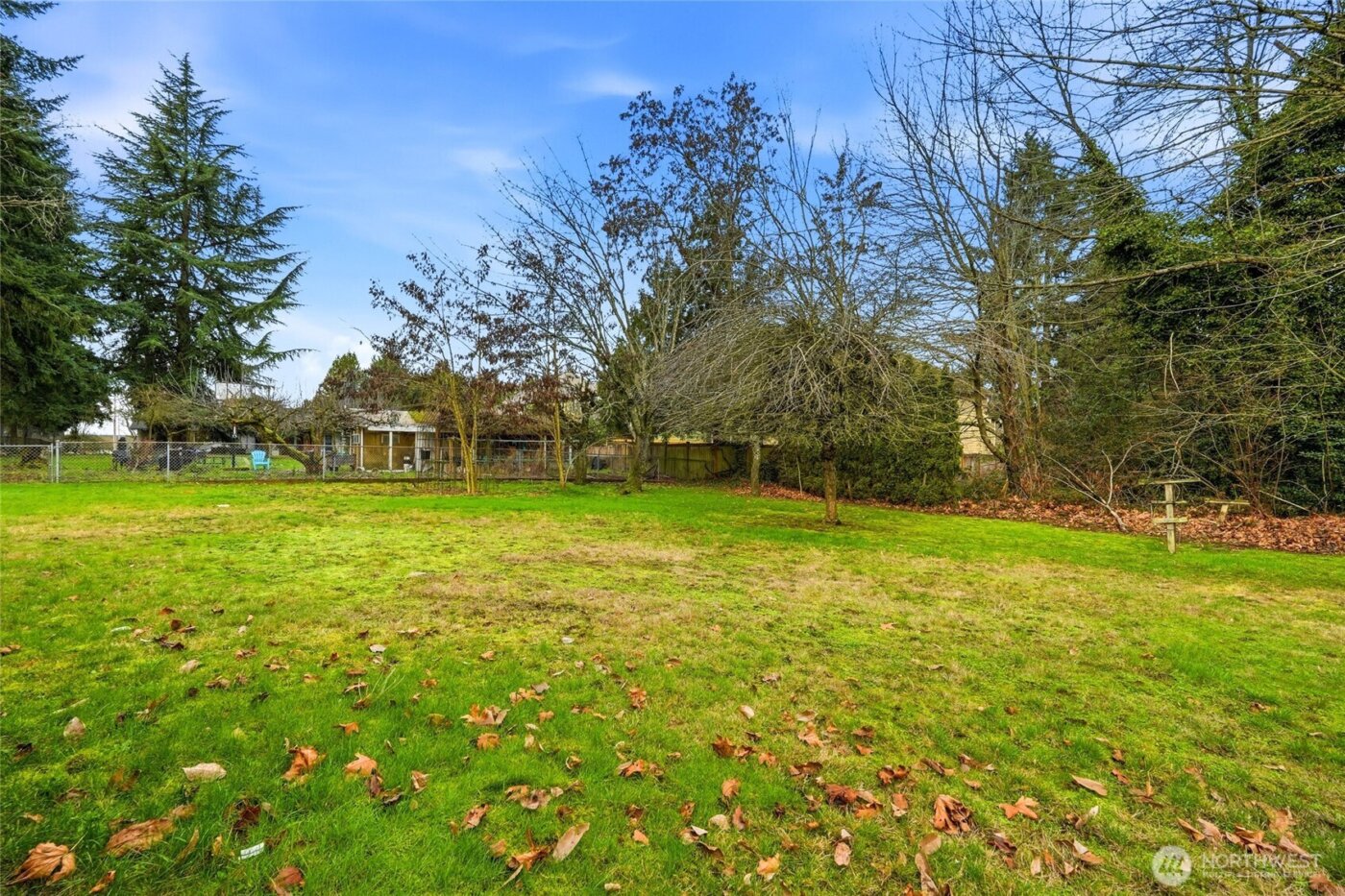 17 xx Kennewick Avenue NE, Renton, WA 98056-2602