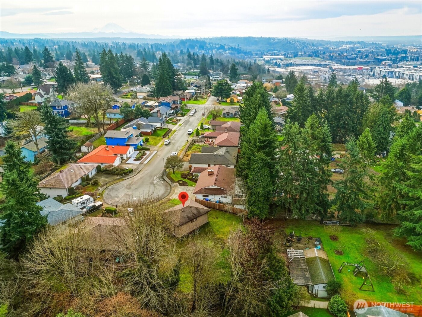 17 xx Kennewick Avenue NE, Renton, WA 98056-2602