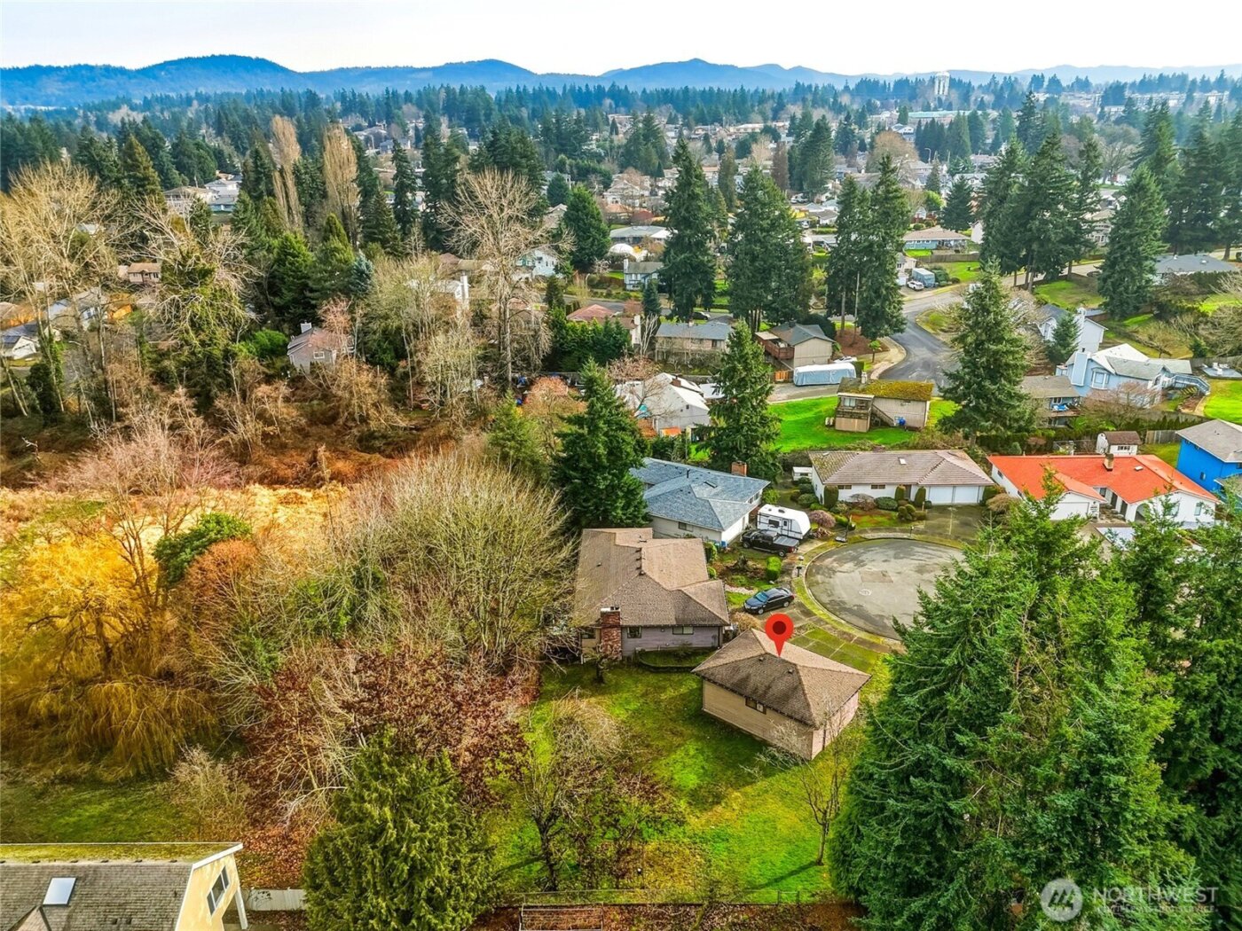 17 xx Kennewick Avenue NE, Renton, WA 98056-2602