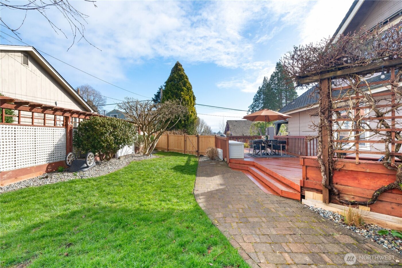 318 W Marcy Avenue , Montesano, WA 98563