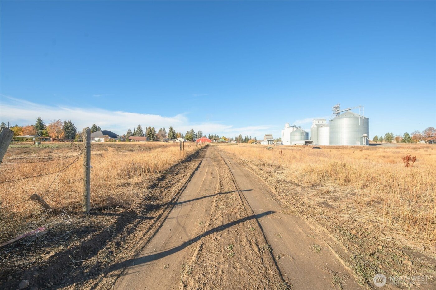 601 E 1st St , Waterville, WA 98858