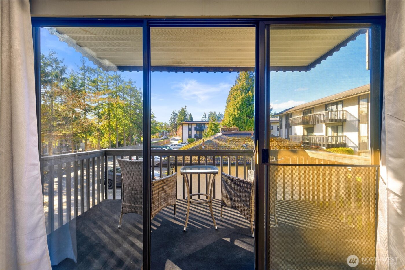 19409 56th Avenue W #201, Lynnwood, WA 98036