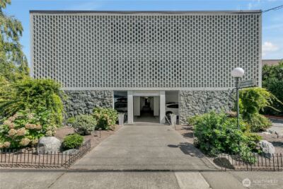 2524 Boyer Avenue E #322, Seattle, WA 98102 - Photo 2