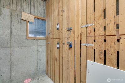 2524 Boyer Avenue E #322, Seattle, WA 98102 - Photo 30