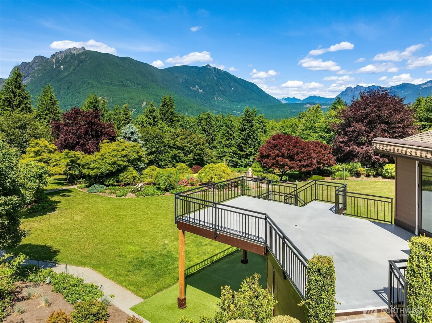 42520 SE 149th Place , North Bend, WA 98045