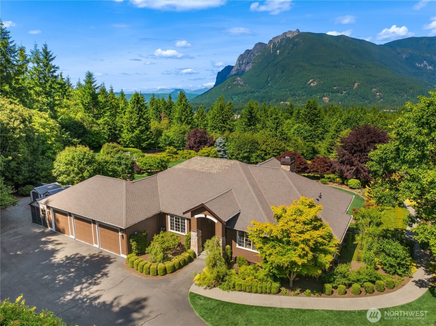 42520 SE 149th Place , North Bend, WA 98045