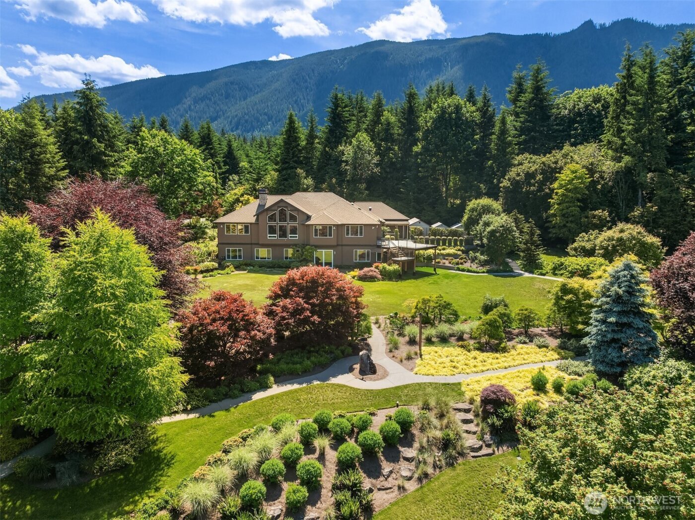 42520 SE 149th Place , North Bend, WA 98045