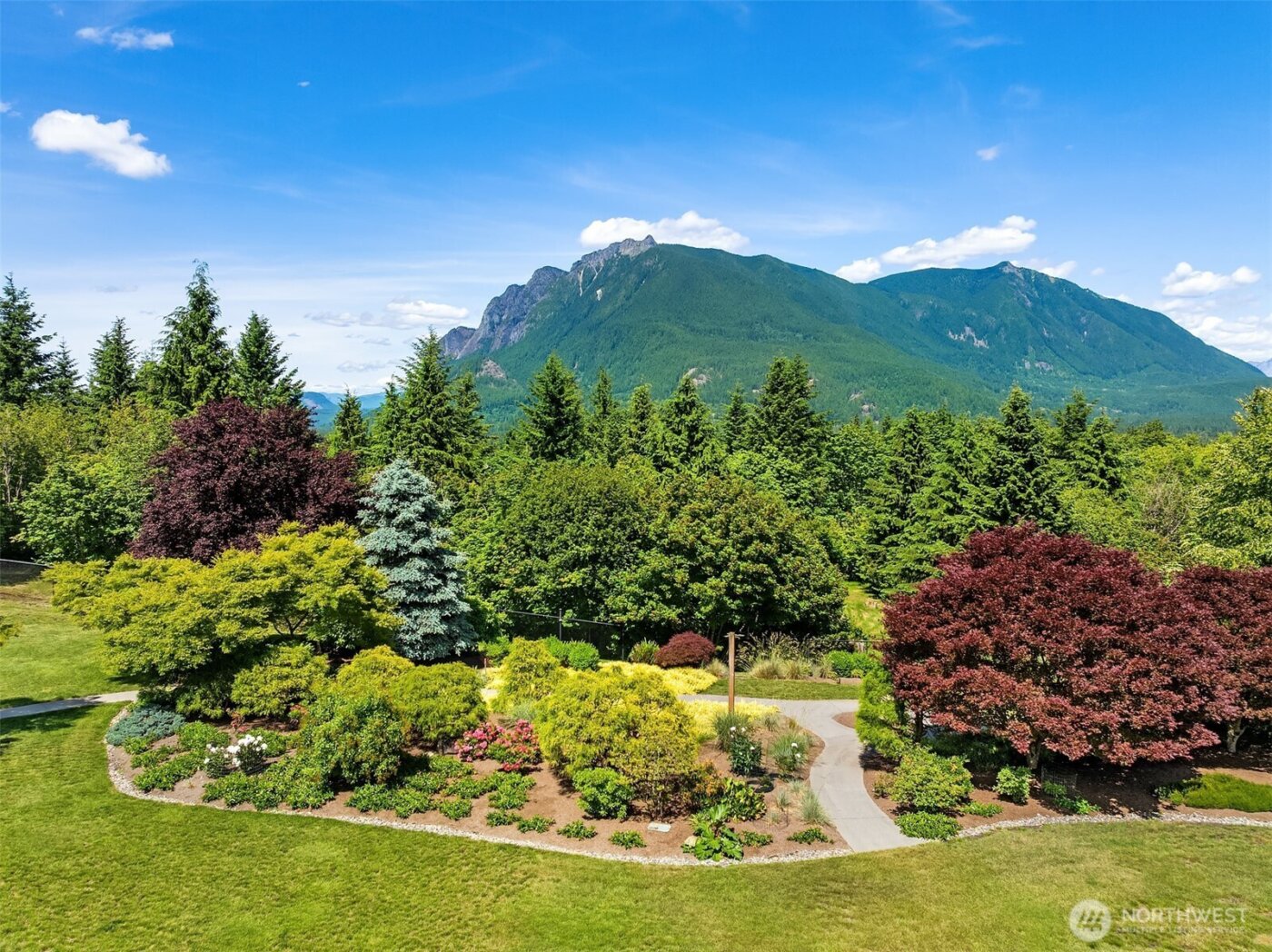 42520 SE 149th Place , North Bend, WA 98045