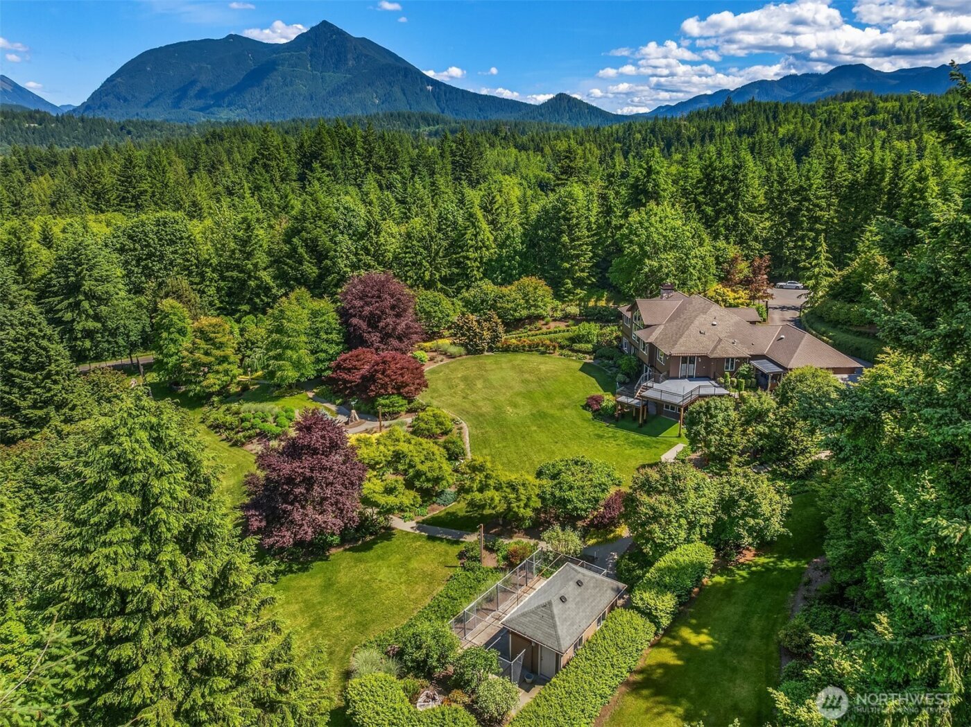 42520 SE 149th Place , North Bend, WA 98045