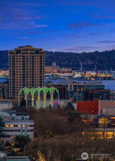 317 Highland Drive , Seattle, WA 98109 - Photo 12