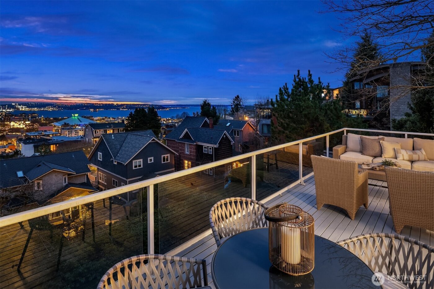 317 Highland Drive , Seattle, WA 98109