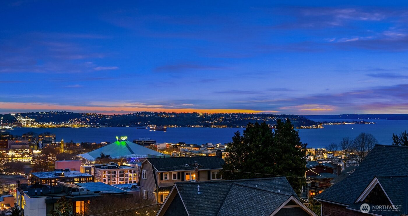 317 Highland Drive , Seattle, WA 98109