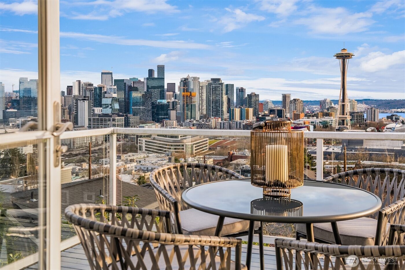 317 Highland Drive , Seattle, WA 98109