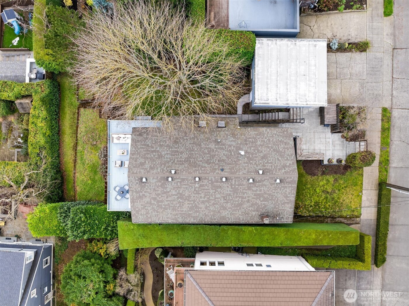 317 Highland Drive , Seattle, WA 98109