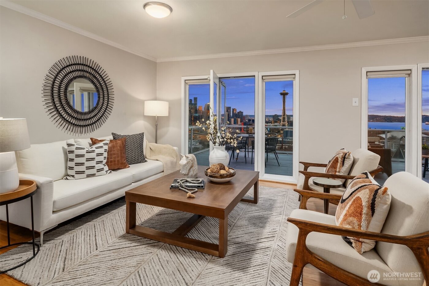 317 Highland Drive , Seattle, WA 98109