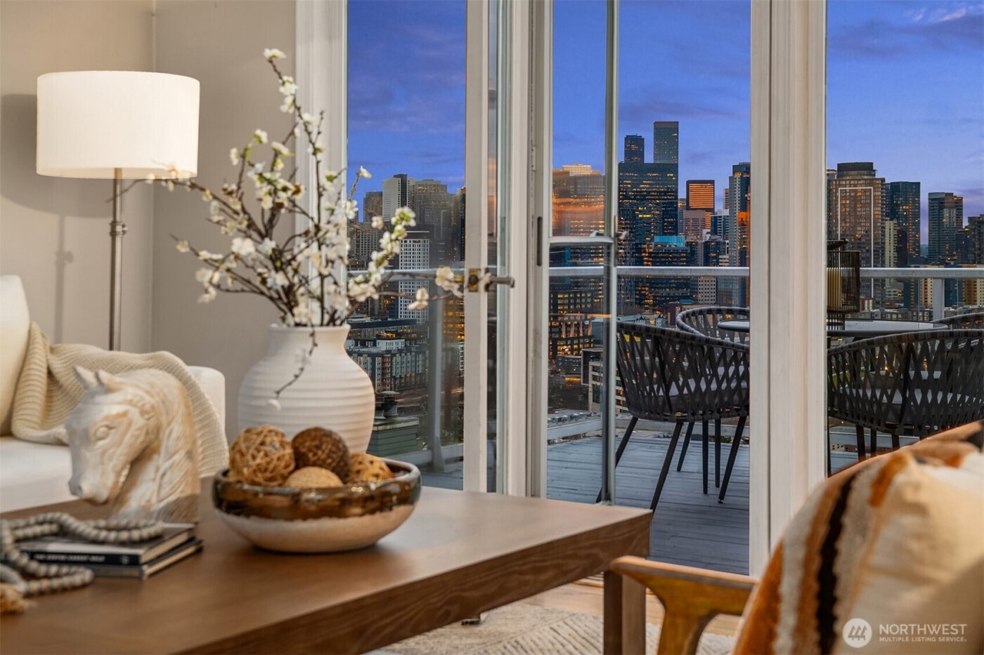 317 Highland Drive , Seattle, WA 98109