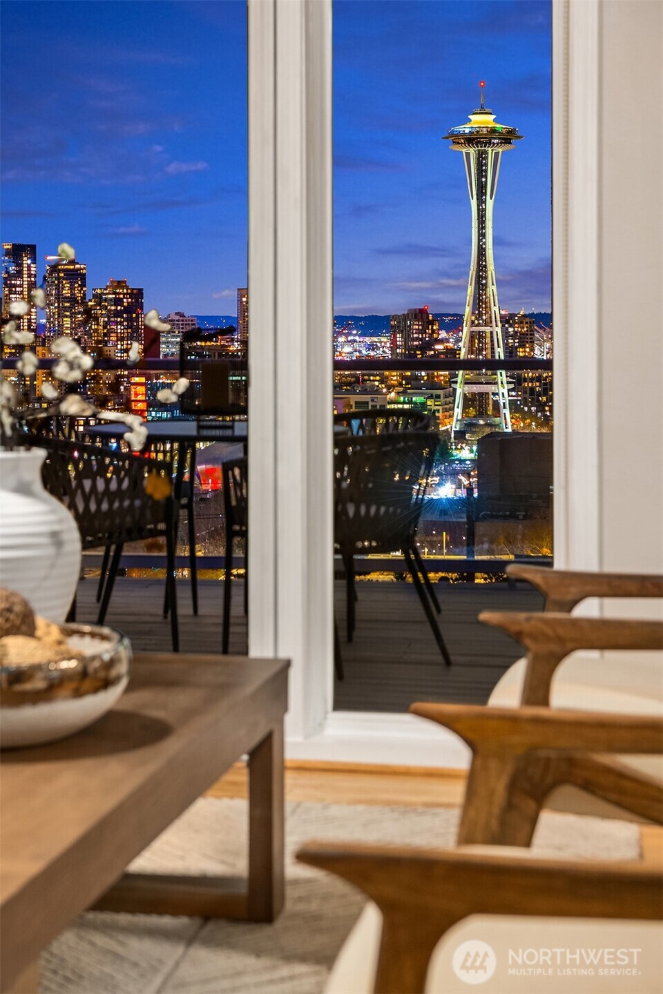 317 Highland Drive , Seattle, WA 98109