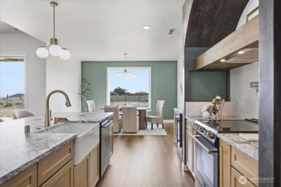 29183 Mammoth Dr , Kennewick, WA 99338 - Photo 12