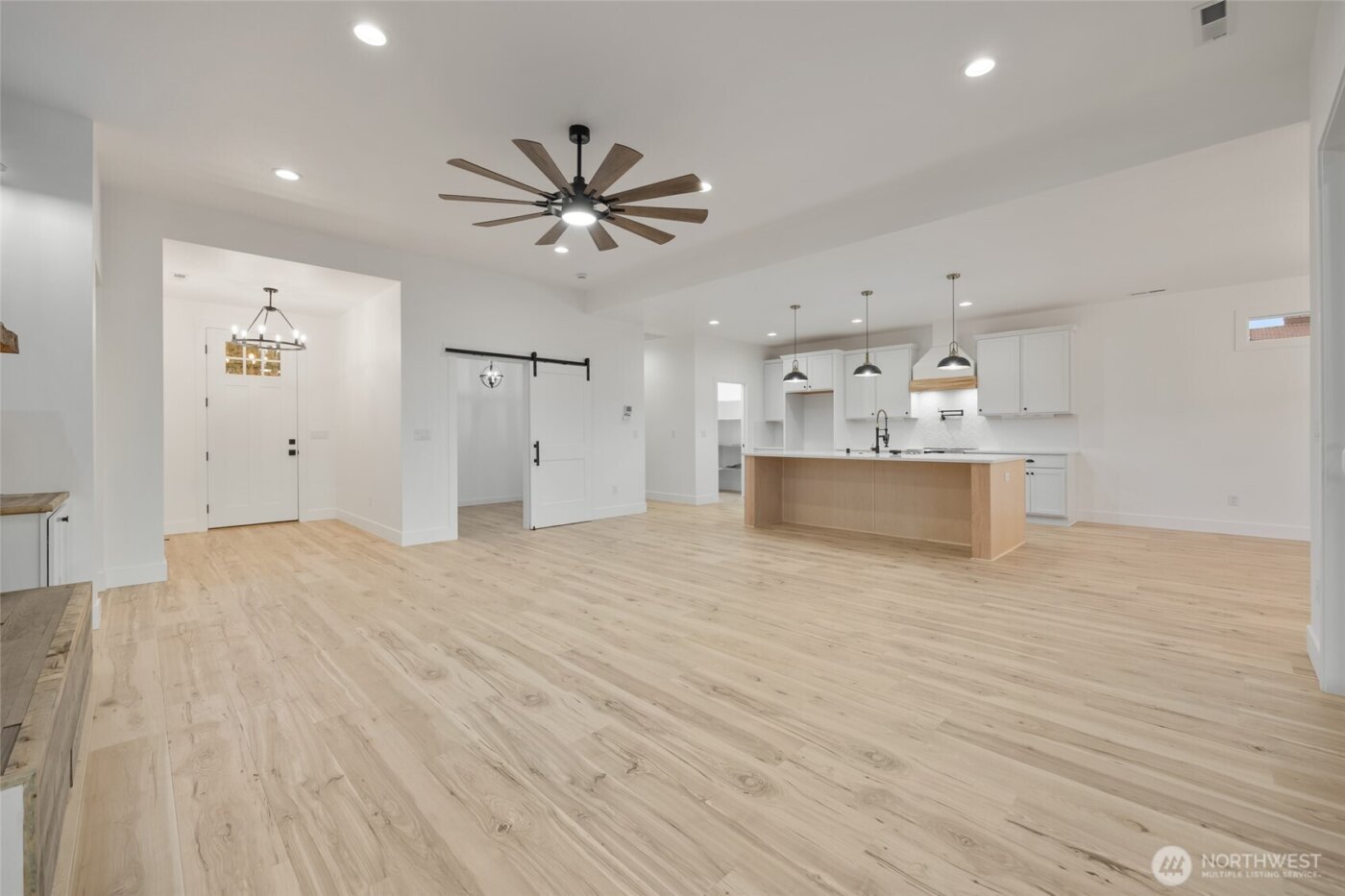 29183 Mammoth Dr , Kennewick, WA 99338