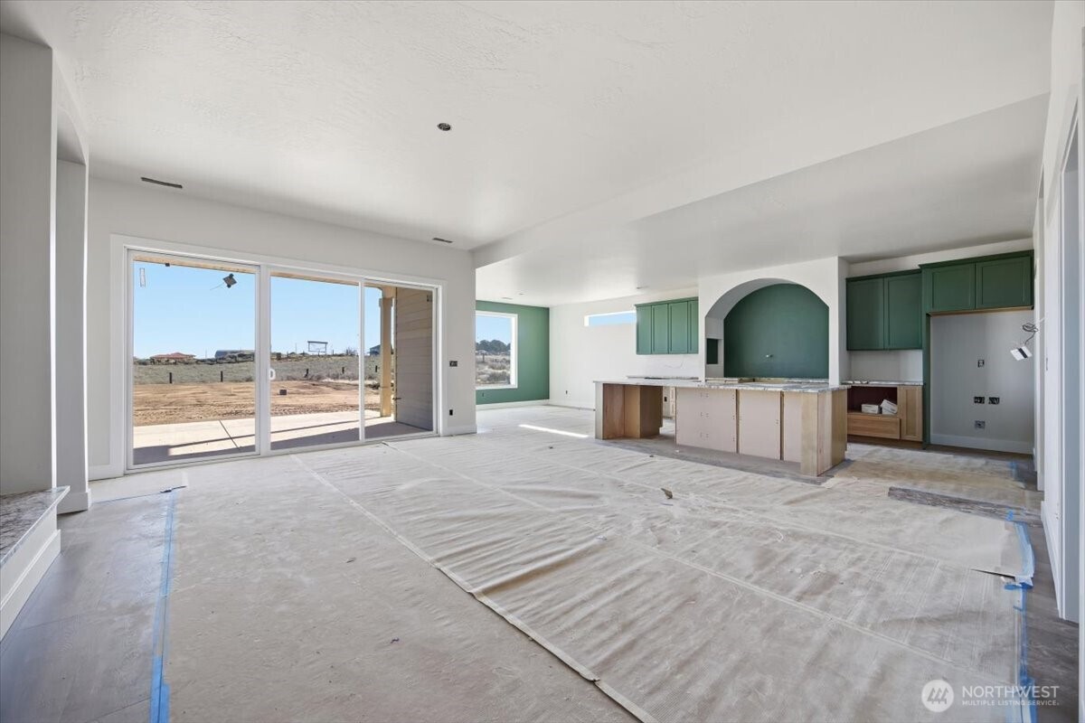 29183 Mammoth Dr , Kennewick, WA 99338