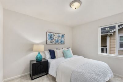 18251 NE 111th st , Redmond, WA 98052 - Photo 20