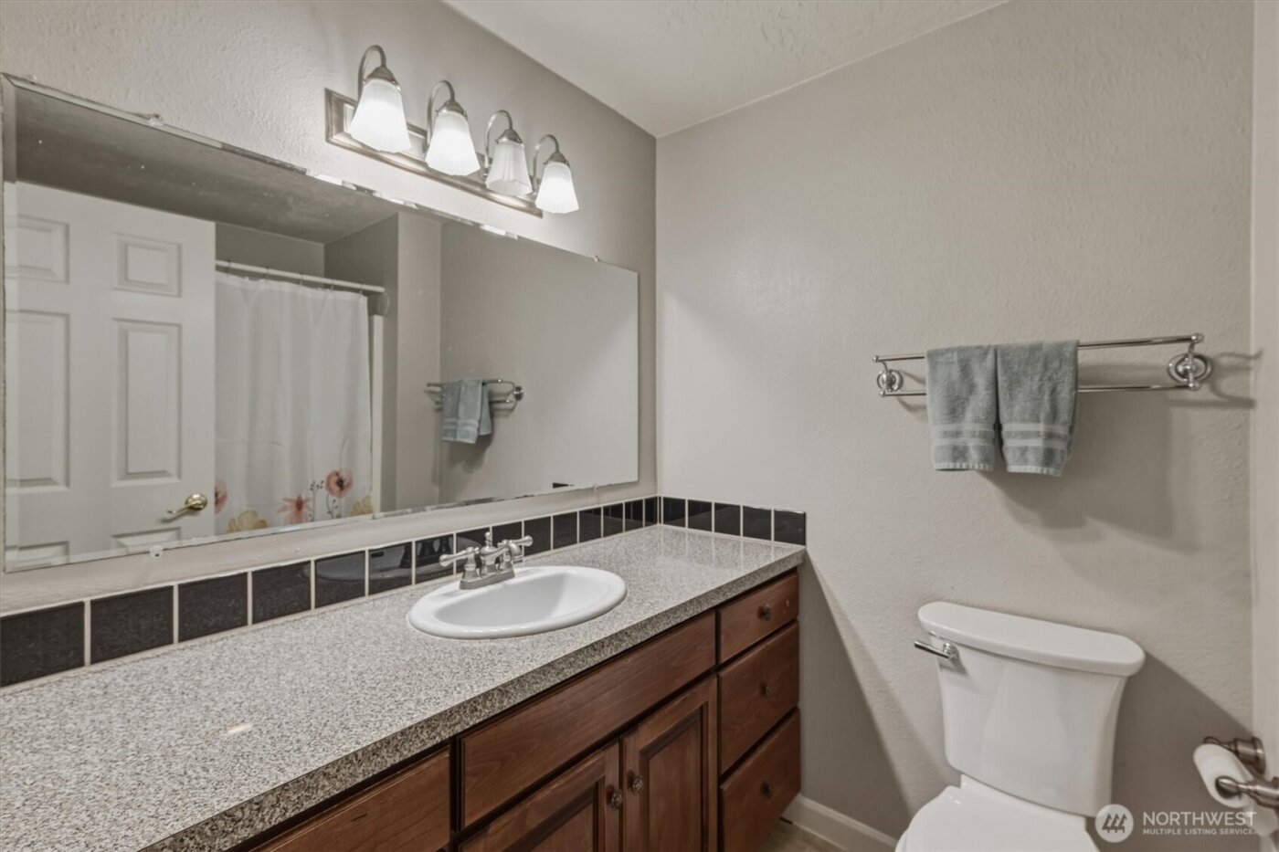 111 Sunset View Road , Longview, WA 98632