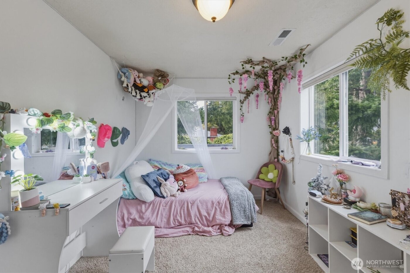 111 Sunset View Road , Longview, WA 98632