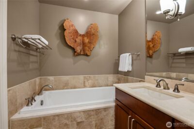 1185 Broadway E #5, Seattle, WA 98102 - Photo 32