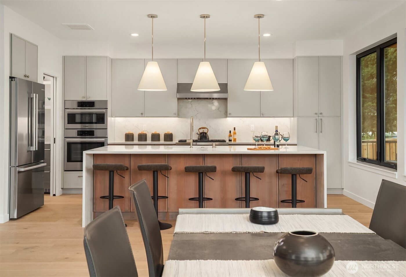 6214 40th Avenue NE, Seattle, WA 98115