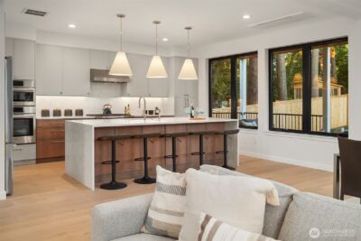 6214 40th Avenue NE, Seattle, WA 98115 - Photo 10