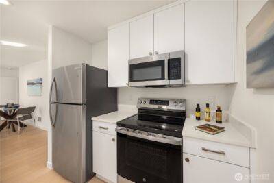 6214 40th Avenue NE, Seattle, WA 98115 - Photo 32