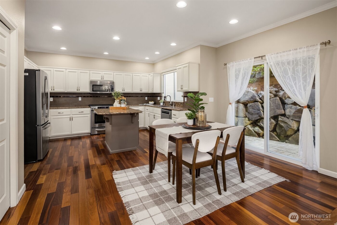 1315 11th Ct SW , North Bend, WA 98045