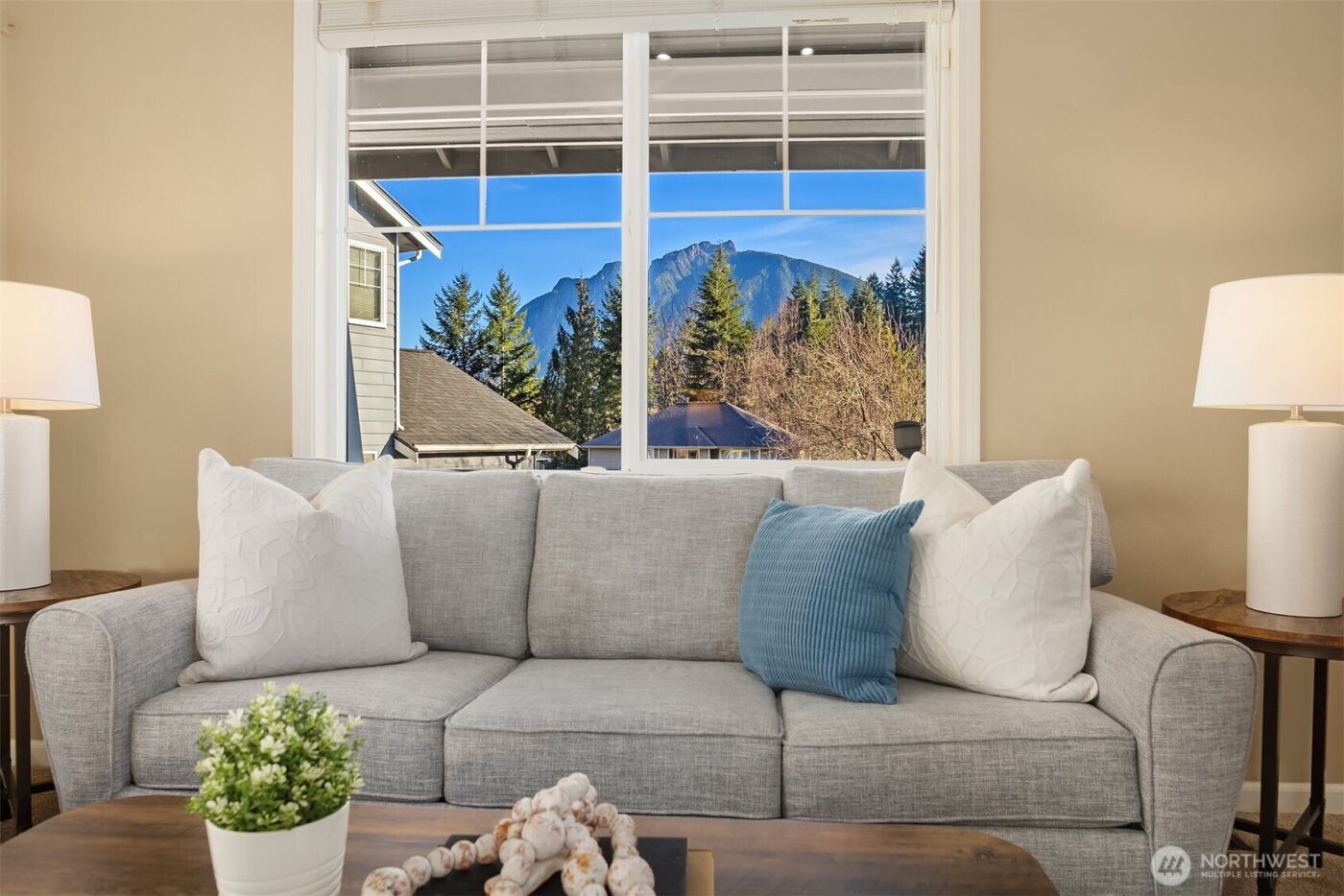 1315 11th Ct SW , North Bend, WA 98045