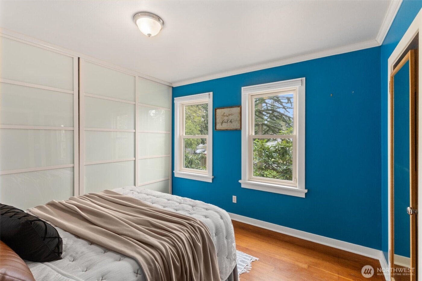 21522 92nd Avenue W, Edmonds, WA 98020