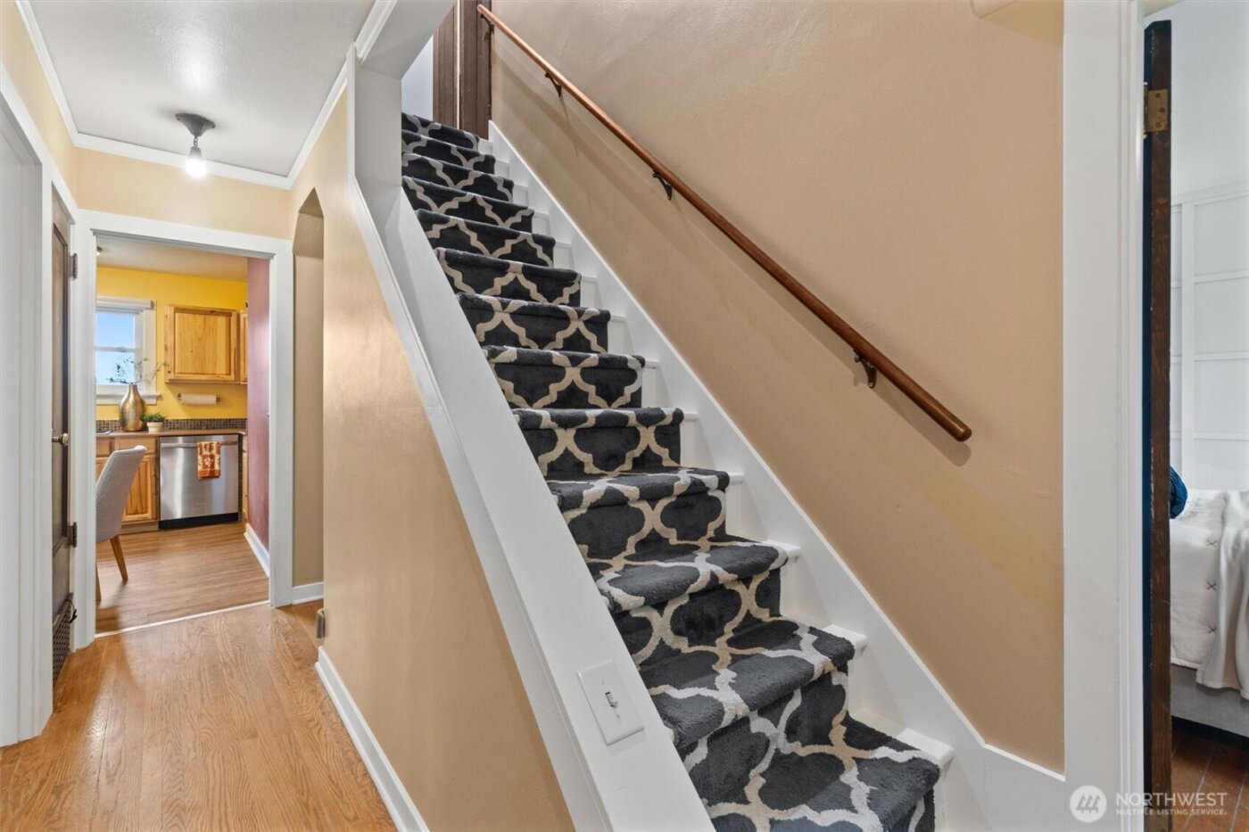 21522 92nd Avenue W, Edmonds, WA 98020