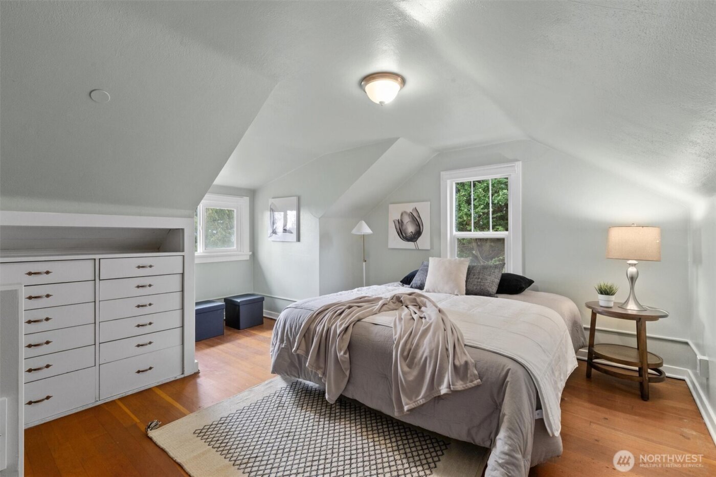 21522 92nd Avenue W, Edmonds, WA 98020