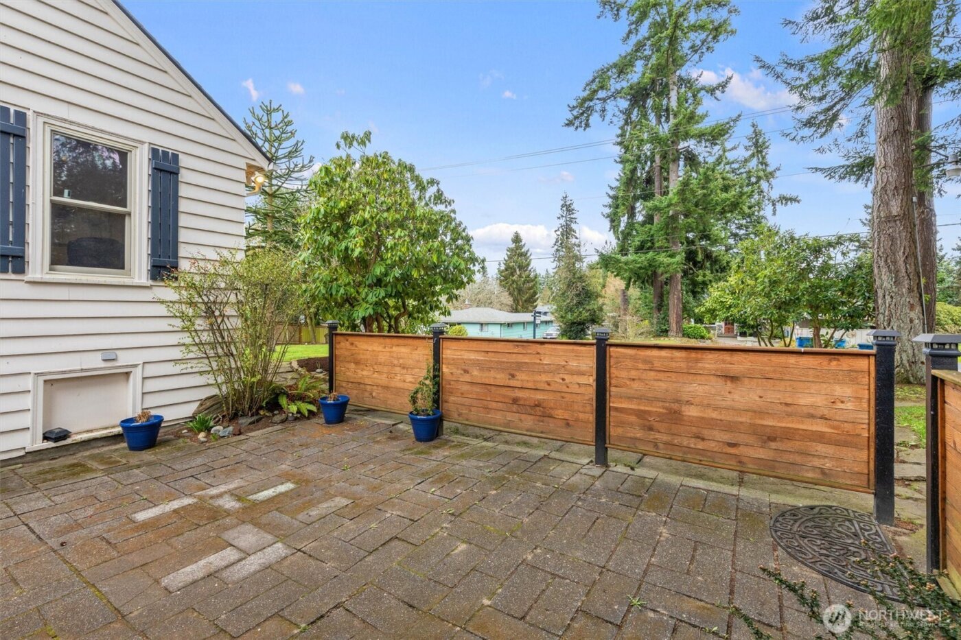 21522 92nd Avenue W, Edmonds, WA 98020