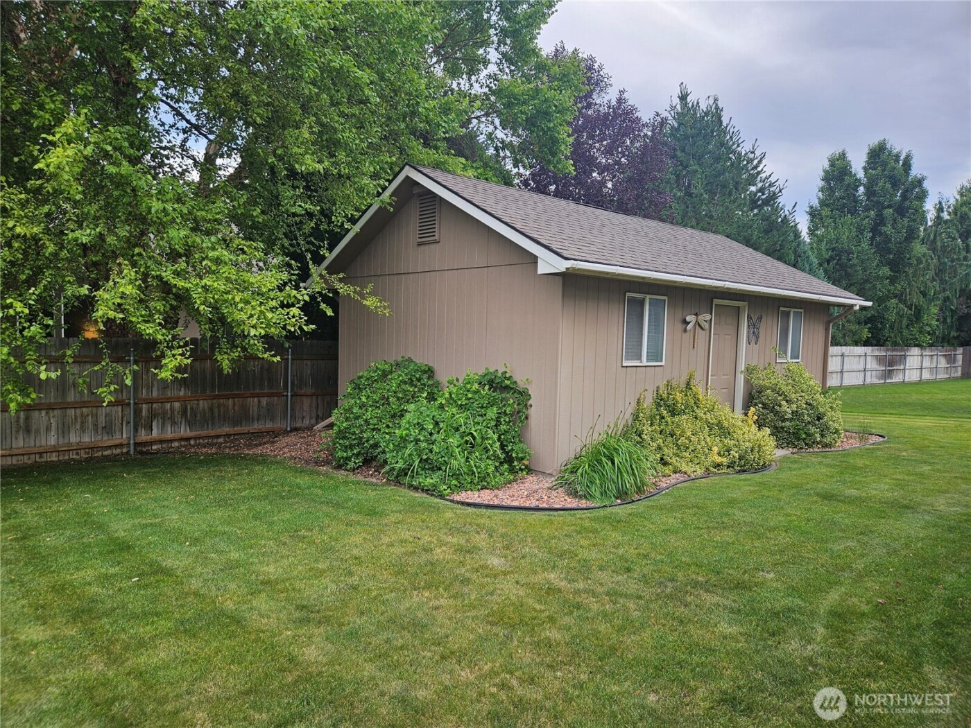 1240 Vintage Avenue , Richland, WA 99352
