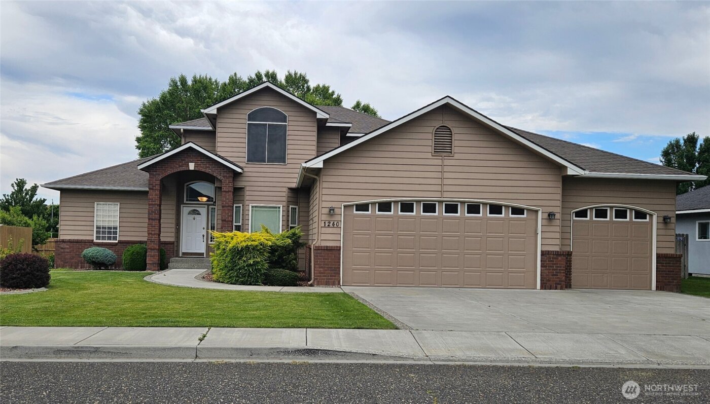 1240 Vintage Avenue , Richland, WA 99352