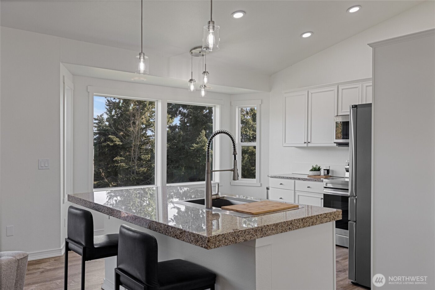 25329 103rd Avenue E, Graham, WA 98338