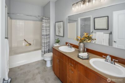 22751 SE 12th Lane , Sammamish, WA 98075 - Photo 17