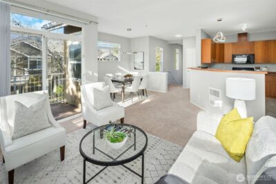 22751 SE 12th Lane , Sammamish, WA 98075