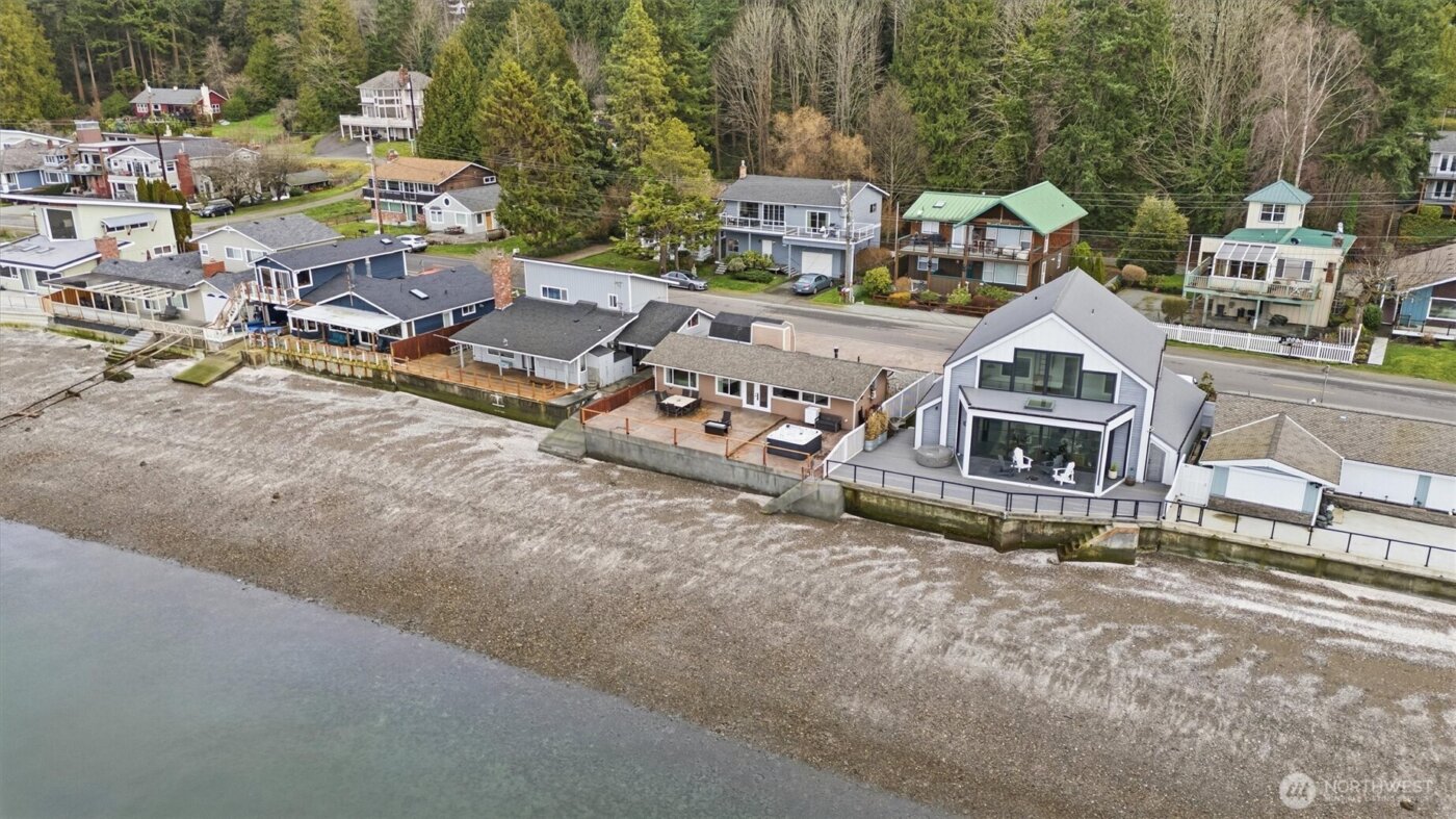 97 Utsalady Road , Camano Island, WA 98282