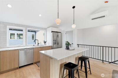 6505 19th Avenue NW, Seattle, WA 98117 - Photo 11