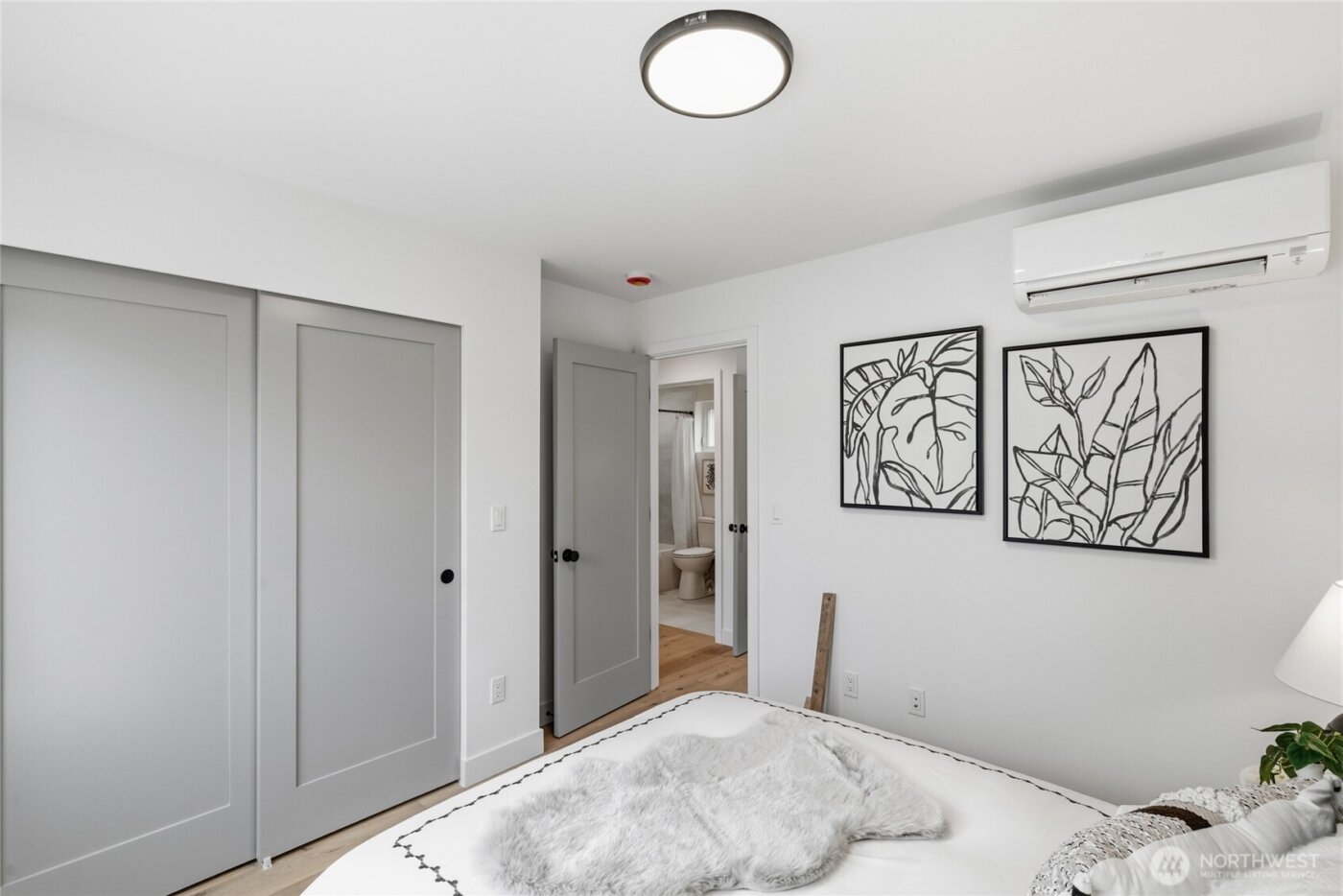 6505 19th Avenue NW, Seattle, WA 98117