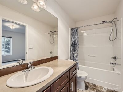 3325 30th Dr , Everett, WA 98201 - Photo 13