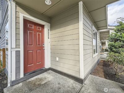3325 30th Dr , Everett, WA 98201 - Photo 4