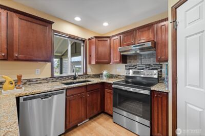 2521 Scatter Creek Court SW, Tenino, WA 98589 - Photo 10