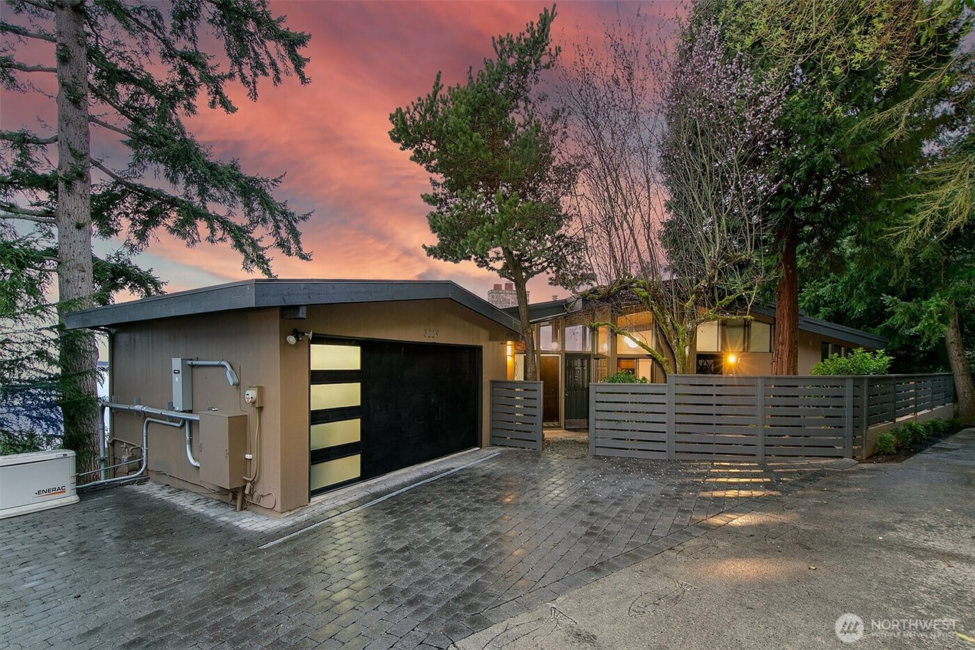 3229 SW 166th Street , Burien, WA 98166